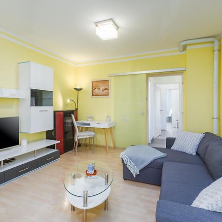 Seaview Apartment Ровинь Экстерьер фото
