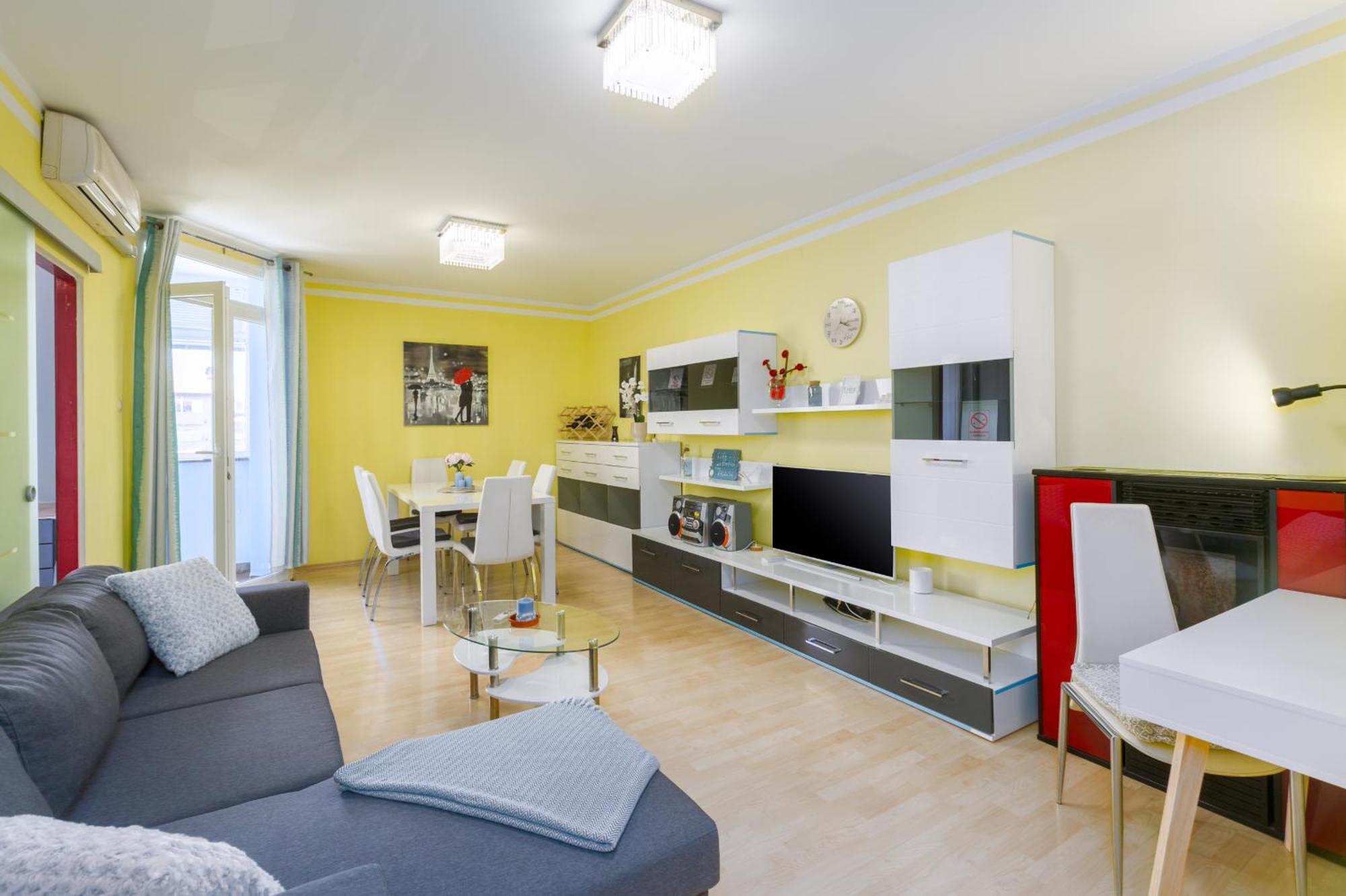 Seaview Apartment Ровинь Экстерьер фото